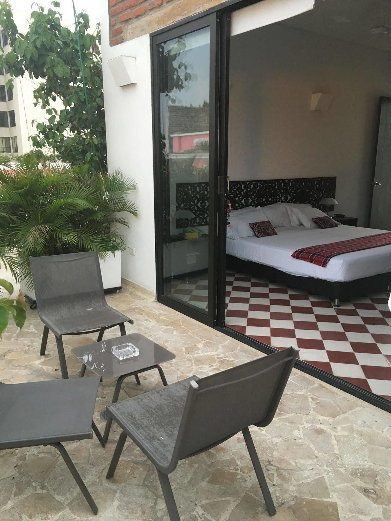 Puerto Pelicano Hotel 4*